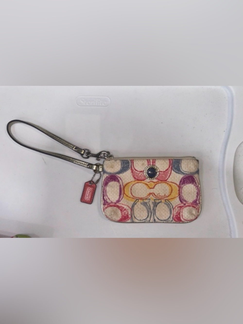 Coach Y2K Scribble Wristlet. EUC. Pink Hangtag.